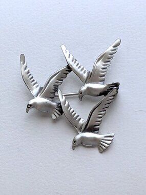 Vintage Signed BEAU Sterling Silver 925 Seagull Flock Of Seagulls Brooch Pin